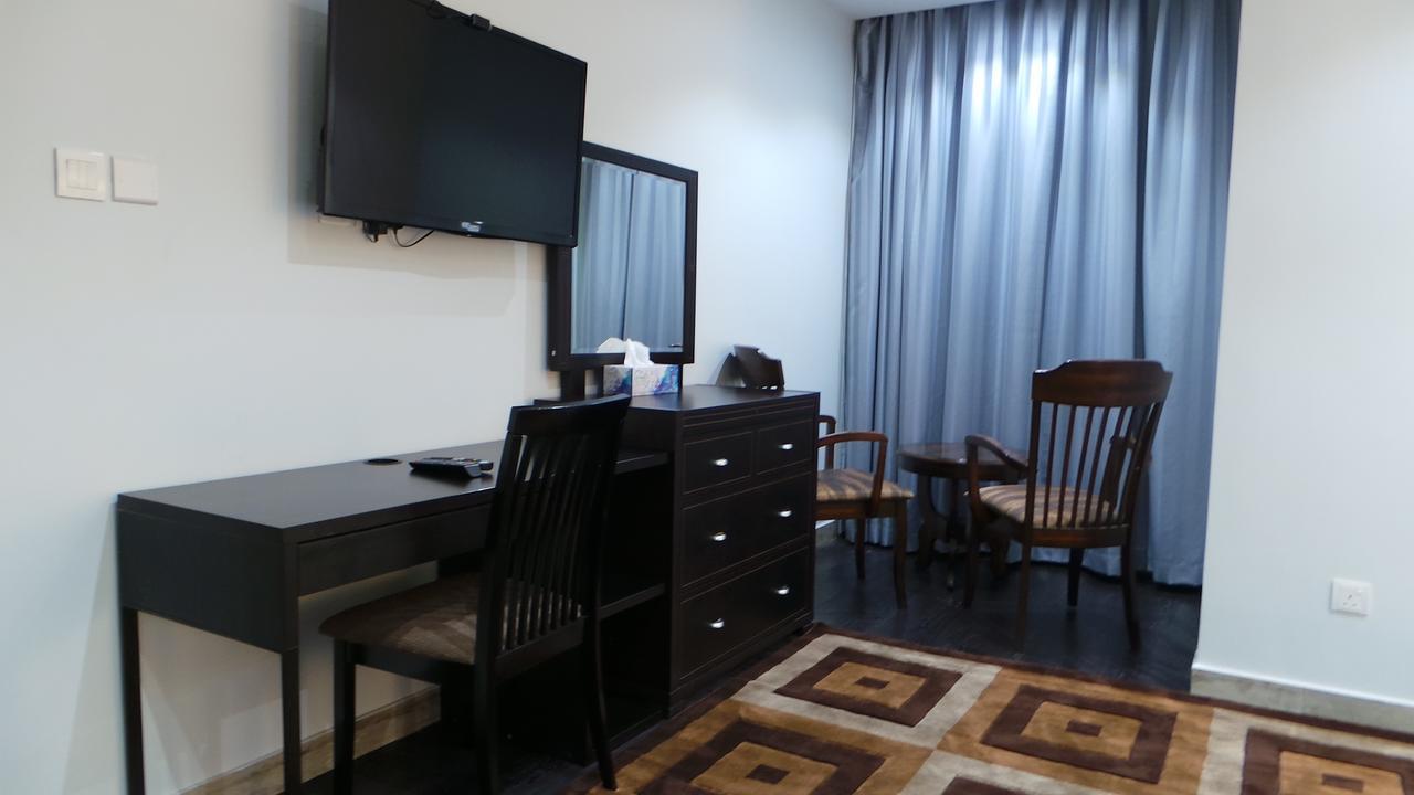 Al Dar Inn Hotel Apartment Рас ал Хайм Стая снимка